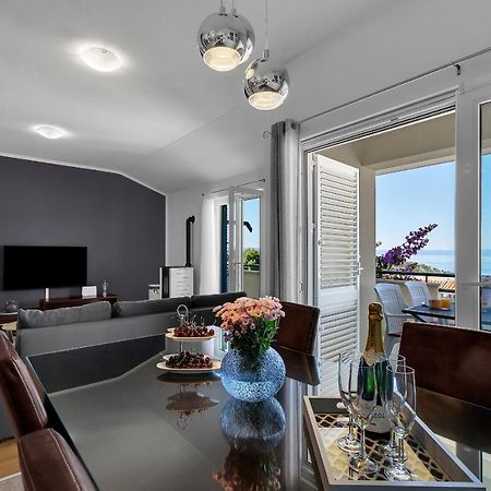 Stunning City View Apartment Makarska Buitenkant foto