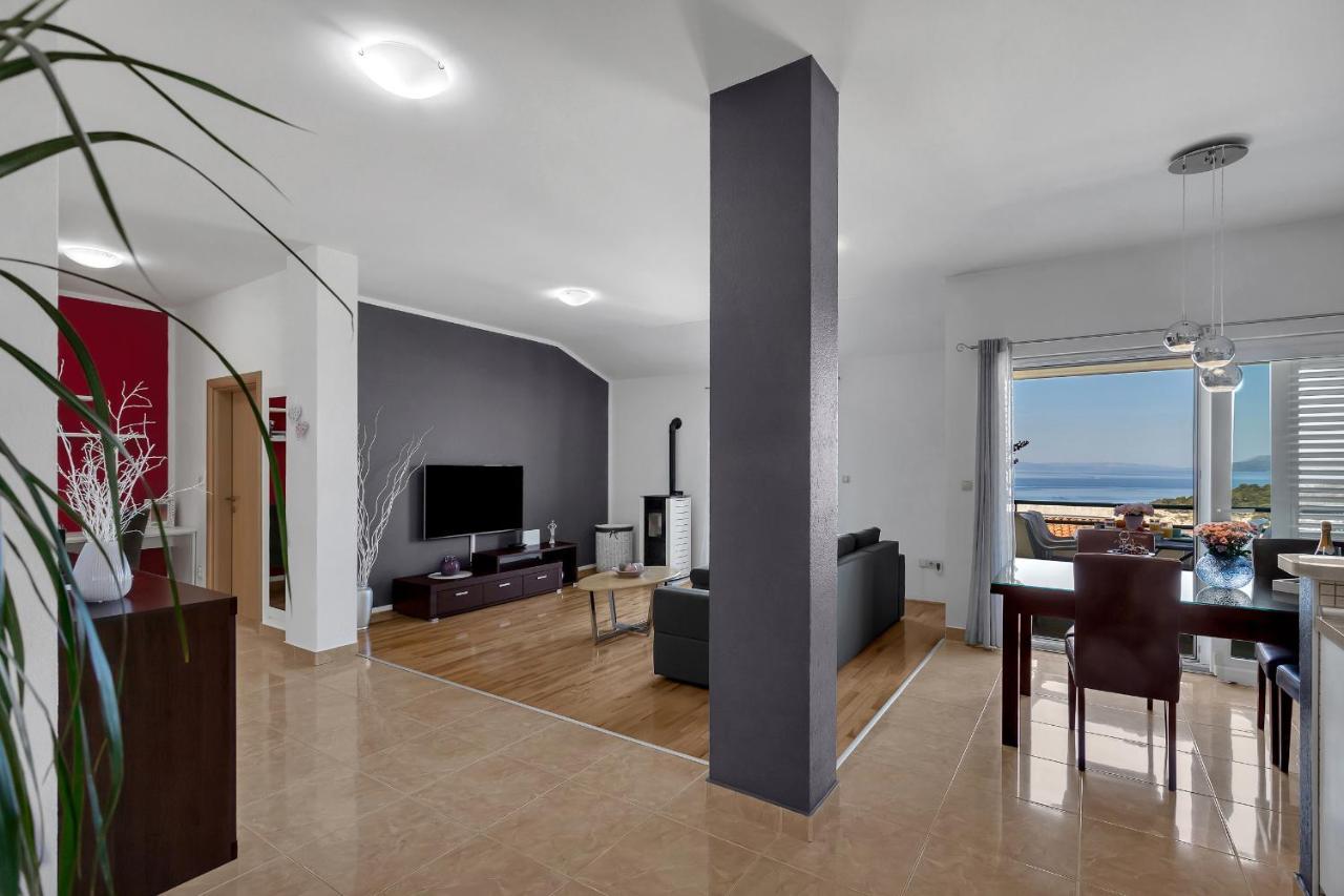 Stunning City View Apartment Makarska Buitenkant foto
