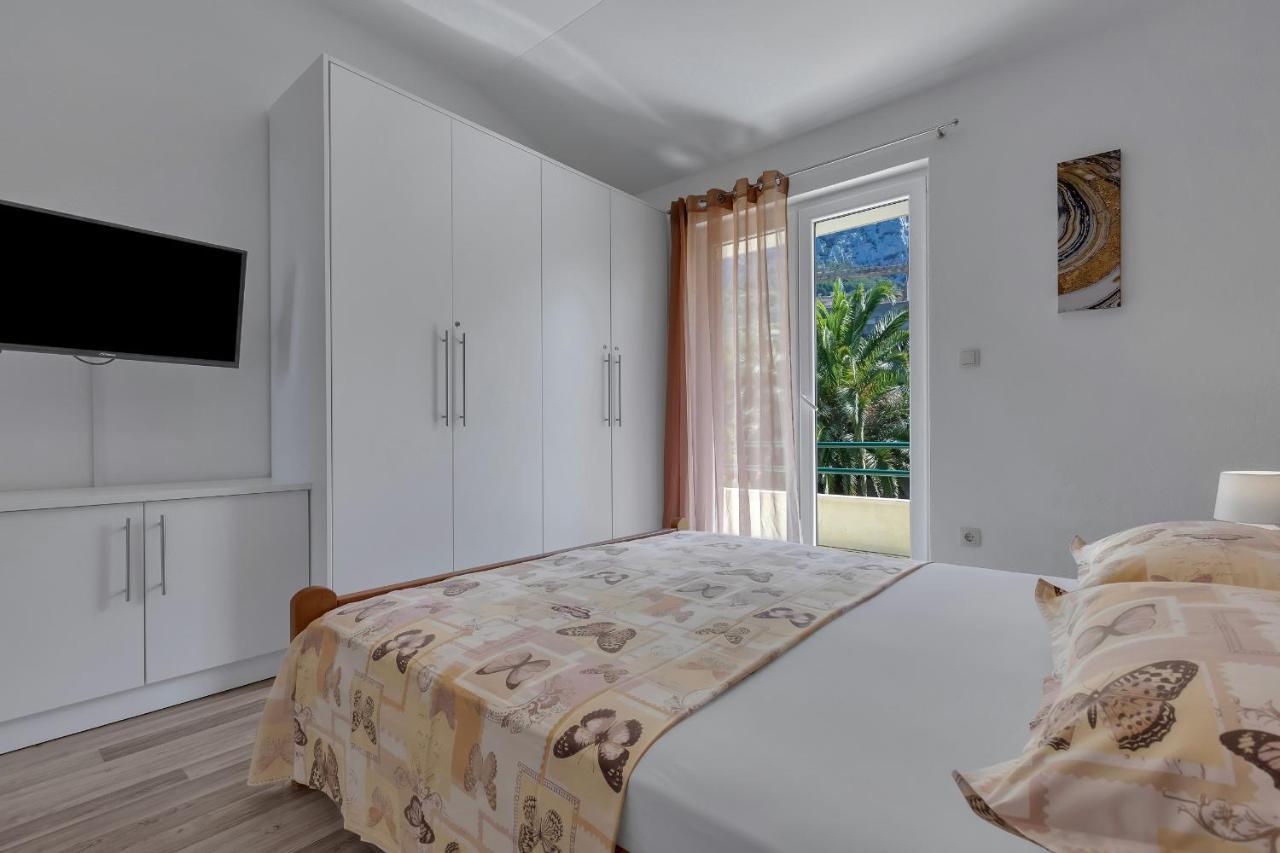 Stunning City View Apartment Makarska Buitenkant foto